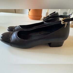 Guess Black Women's short block heel Mary Jane with Ankle Strap and charm